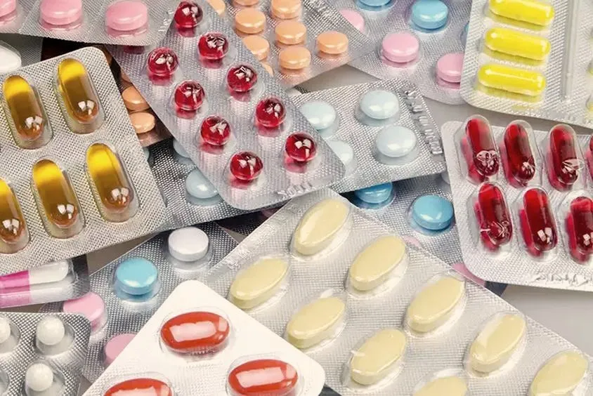 Farmacja: Praca po studiach i najlepsze możliwości kariery w branży