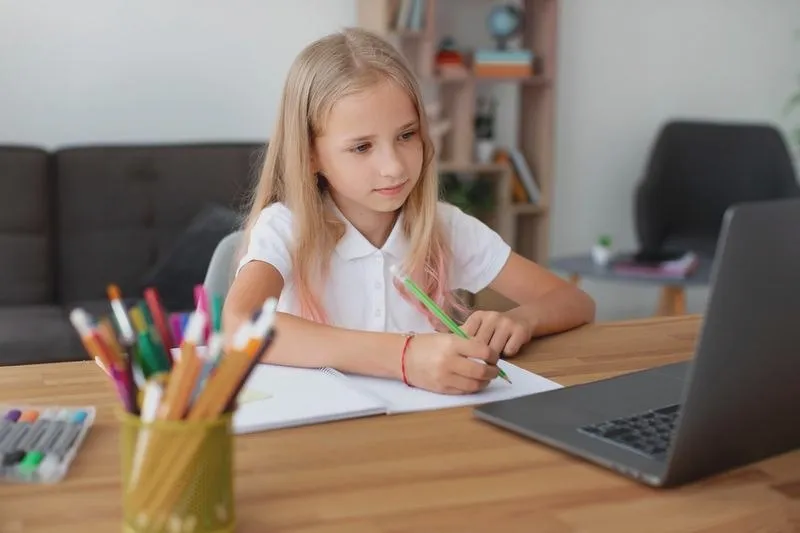Jak skutecznie załatwić nauczanie domowe – krok po kroku do sukcesu edukacyjnego