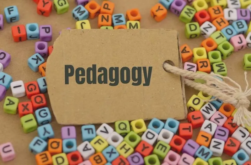 Zajęcia z pedagogiem w klasie 6: Klucz do rozwoju emocjonalnego i społecznego uczniów