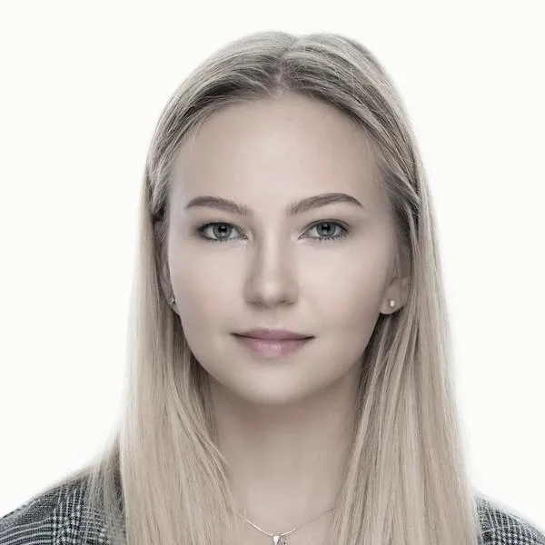 Błędy w zdjęciach legitymacyjnych