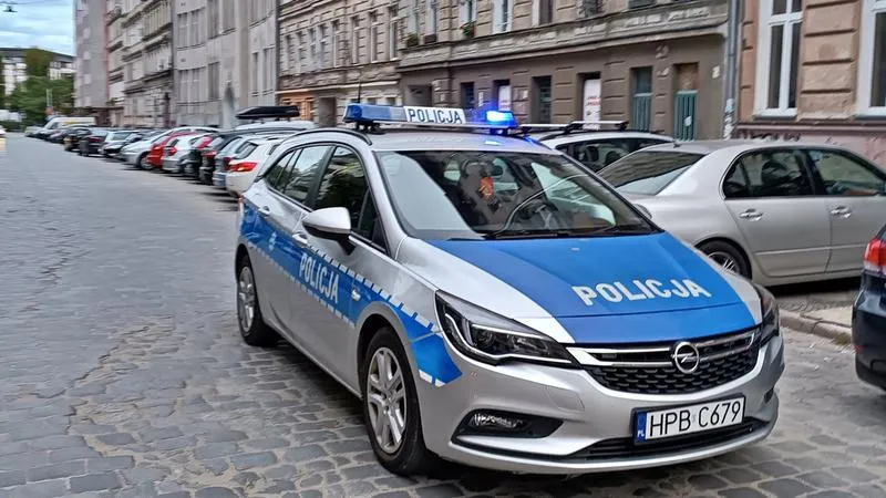 Doświadczenie praktyczne w karierze policyjnej