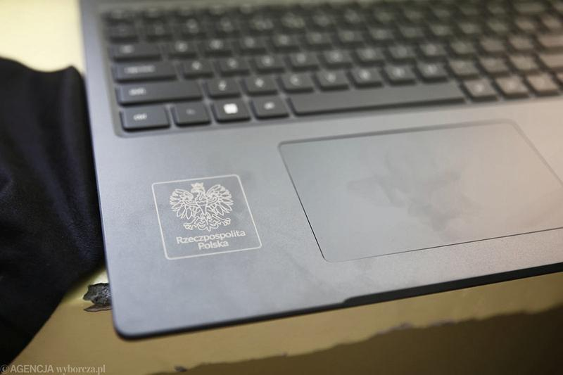 Laptopy dla uczniów