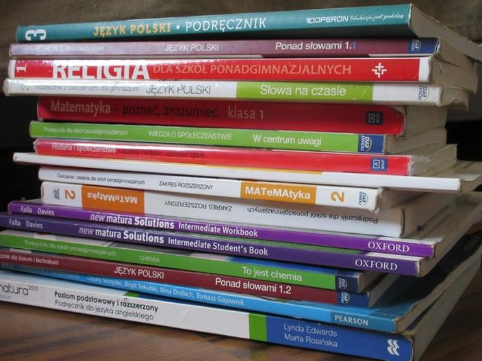 Sprzedaż podręczników szkolnych
