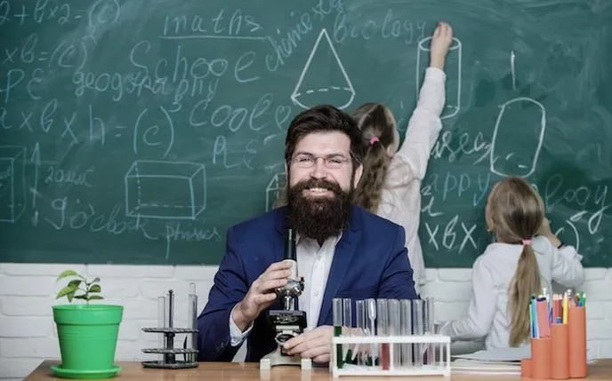 Zmienność przepisów w edukacji